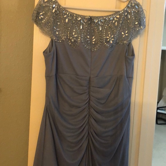 Stunning light blue sequins dress - Picture 4 of 8